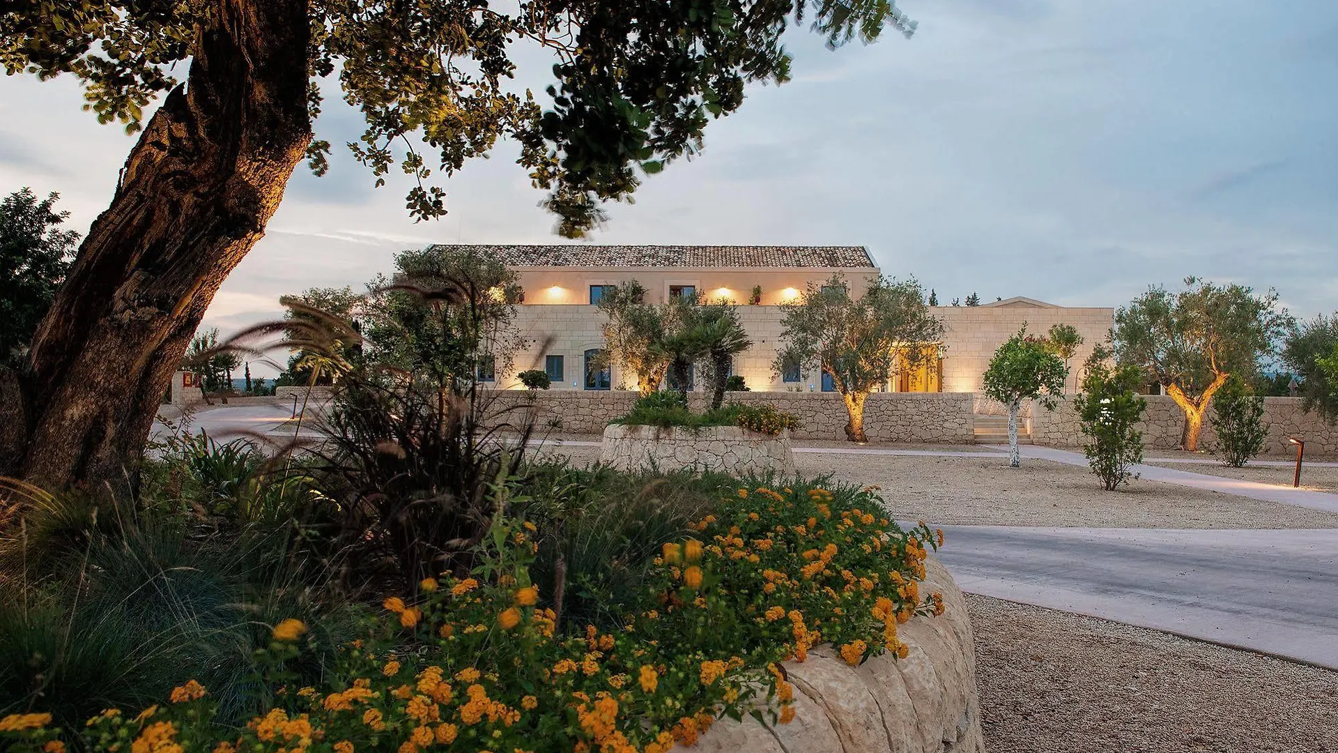 Masseria Della Volpe Casale Modica 4*,